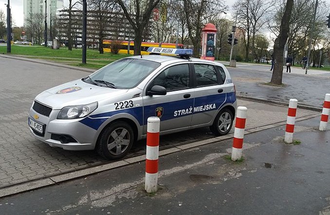 Warszawa. Mieszany patrol SM/ZDM działa. Będzie drugi