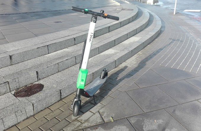 Warszawa. Lime odebrał swoje hulajnogi od ZDM