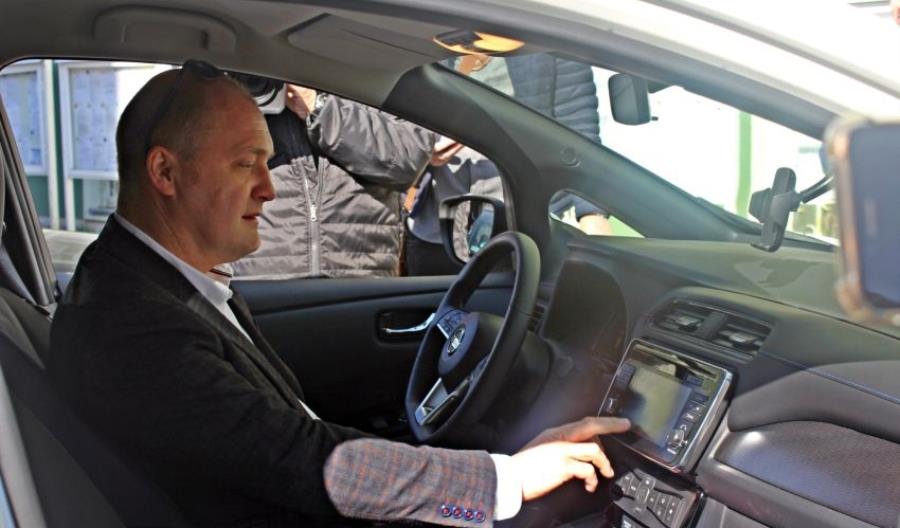 Szczecin stawia na elektromobilność. Prezydent też w elektryku Szczecin stawia na elektromobilność. Prezydent też w elektryku