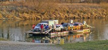 Wołów: Prom sprzedany, Zarząd Dróg Powiatowych do likwidacji