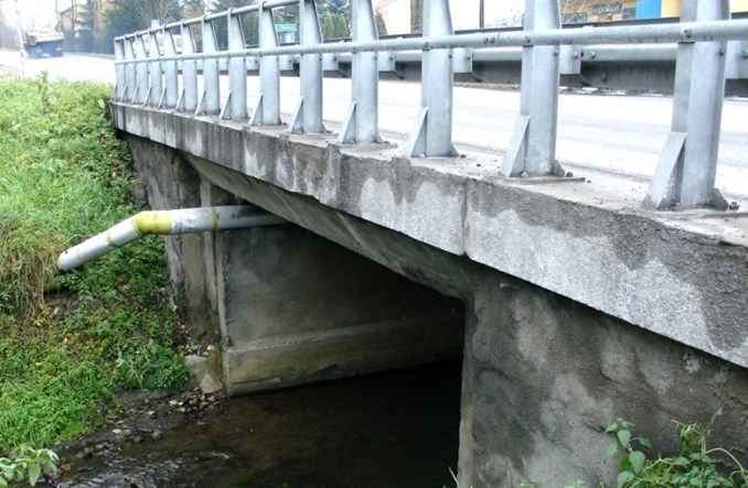 Małopolskie: Podpisano umowę na budowę dwóch nowych mostów w Kleczy Dolnej