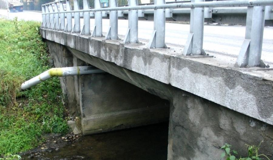 Małopolskie: Podpisano umowę na budowę dwóch nowych mostów w Kleczy Dolnej Małopolskie: Podpisano umowę na budowę dwóch nowych mostów w Kleczy Dolnej