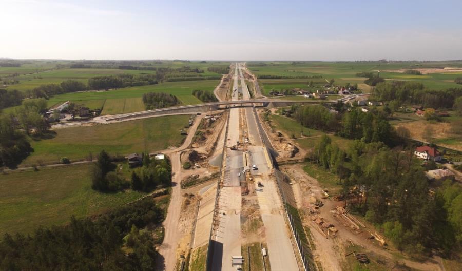 Na A1 powstaje odcinek testowy z betonu zbrojonego kompozytami Na A1 powstaje odcinek testowy z betonu zbrojonego kompozytami