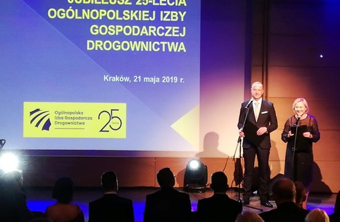 Firmy drogowe: Ponad 3 tys. km szybkich dróg to także nasz sukces      