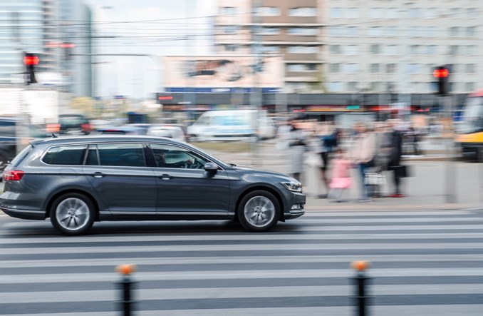 Warszawa: Osiem firm powalczy o e-parkowanie