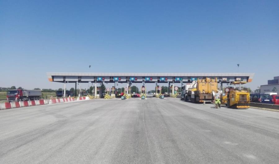 Kończy się remont A4 przy Punkcie Poboru Opłat Karwiany Kończy się remont A4 przy Punkcie Poboru Opłat Karwiany