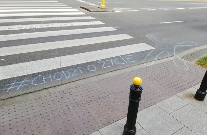 MJN pyta o raport o bezpieczeństwie pieszych. Resort go nie publikuje