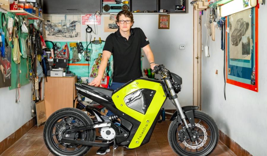 Powstał pierwszy polski motocykl elektryczny. Wykorzystano druk 3D Powstał pierwszy polski motocykl elektryczny. Wykorzystano druk 3D