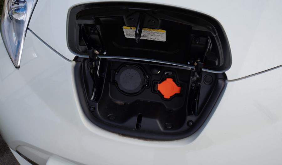 Dzięki rządowym dopłatom najtańsze auto elektryczne zwróci się po… 4-6 latach Dzięki rządowym dopłatom najtańsze auto elektryczne zwróci się po… 4-6 latach