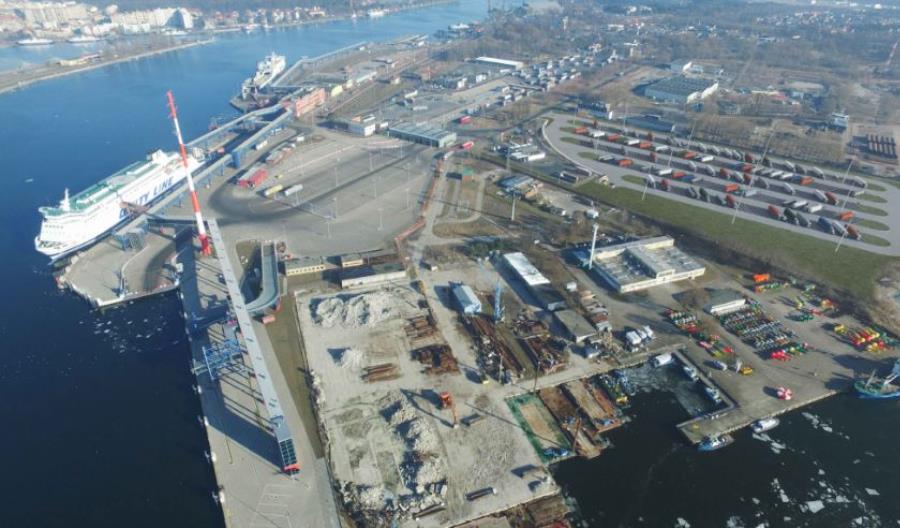 Terminal promowy w Świnoujściu będzie miał nowy parking dla ciężarówek Terminal promowy w Świnoujściu będzie miał nowy parking dla ciężarówek