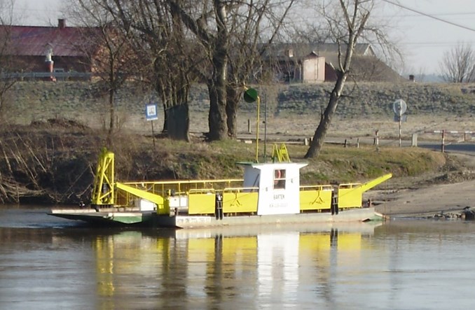 Podkarpackie: Jeden prom i 347 mostów. Będą dwa nowe