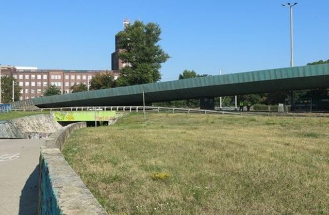 Wrocław. Wielkie burzenie na placu Społecznym 