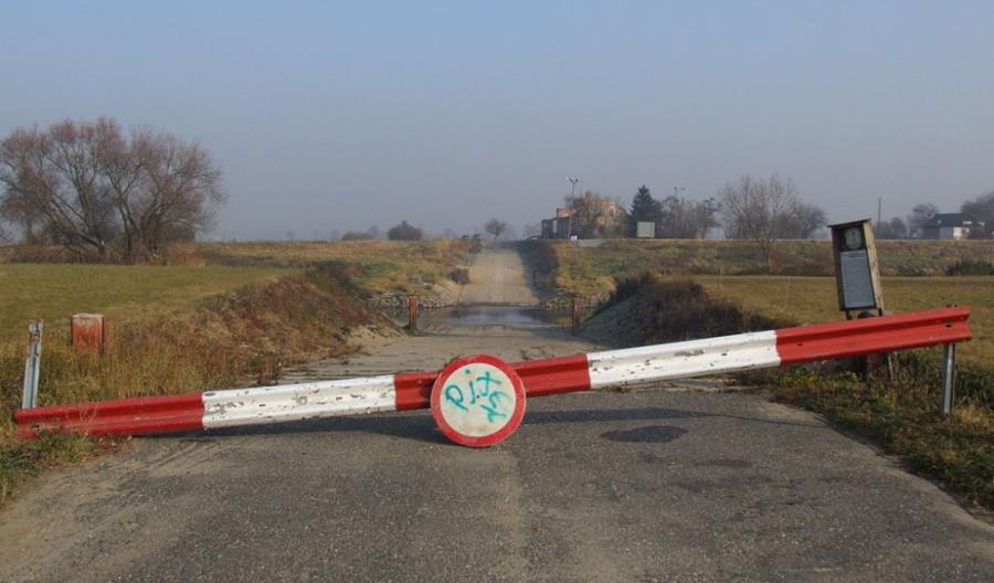 Opolskie: Siedem dróg z nieciągłością na Odrze Opolskie: Siedem dróg z nieciągłością na Odrze