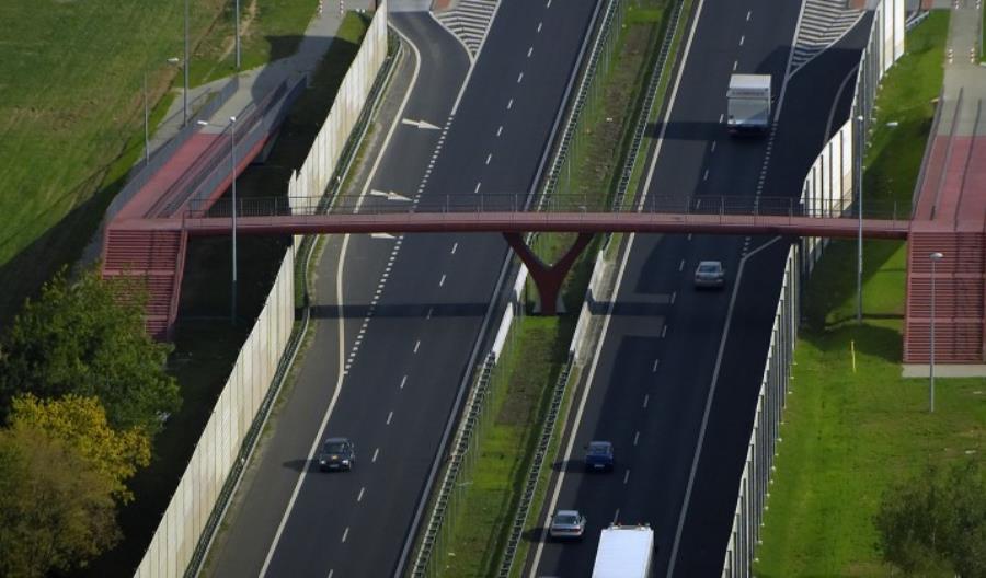 Ruszyła budowa kładki dla pieszych na DK92 w Nekli Ruszyła budowa kładki dla pieszych na DK92 w Nekli