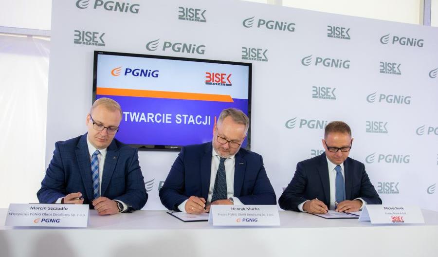 Jest umowa na dostawę paliwa dla największej floty ciężarówek zasilanych LNG Jest umowa na dostawę paliwa dla największej floty ciężarówek zasilanych LNG