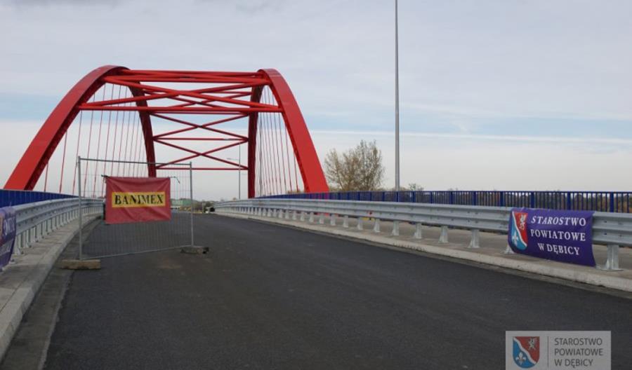 Podkarpackie. Nowy most przez Wisłokę otwarty Podkarpackie. Nowy most przez Wisłokę otwarty