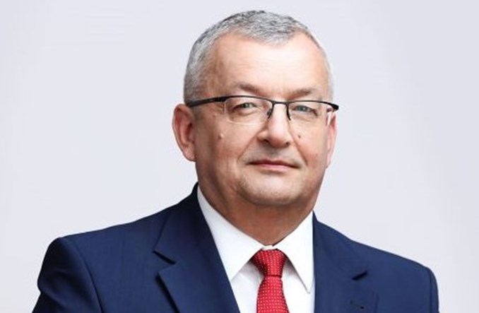 Andrzej Adamczyk zostaje na czele resortu infrastruktury