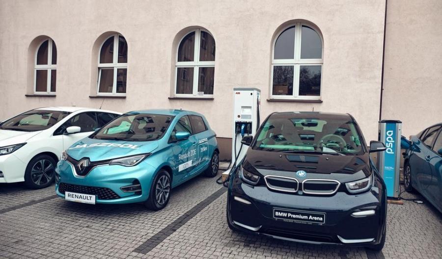 Łódź. Ponad 200 punktów ładowania do końca 2020 roku Łódź. Ponad 200 punktów ładowania do końca 2020 roku