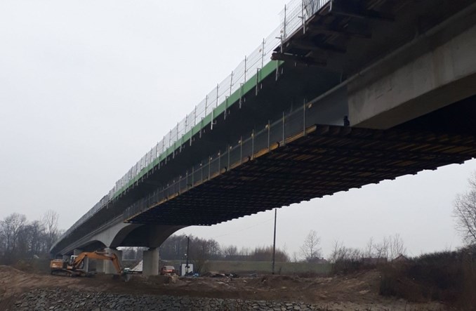 W kwietniu pojedziemy przez nowy most w Mielcu