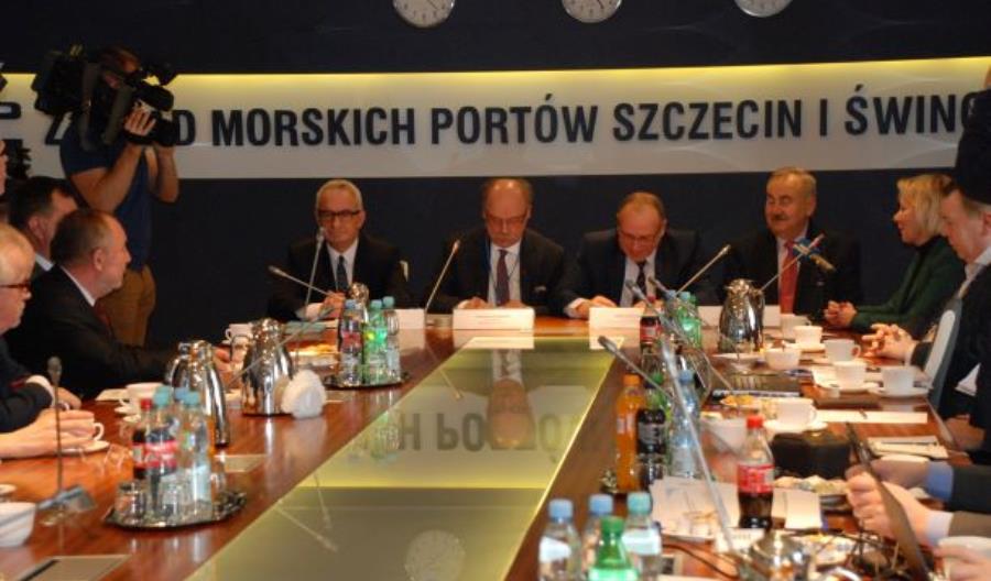 PKP integratorem branży logistycznej w Europie Środkowo-Wschodniej PKP integratorem branży logistycznej w Europie Środkowo-Wschodniej