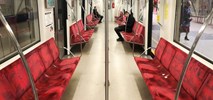 Warszawa: Znaczny spadek liczby pasażerów. W metrze nawet o 80%