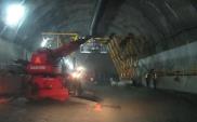 Budowa tunelu na S7 trwa przy specjalnych środkach przeciwko COVID-19