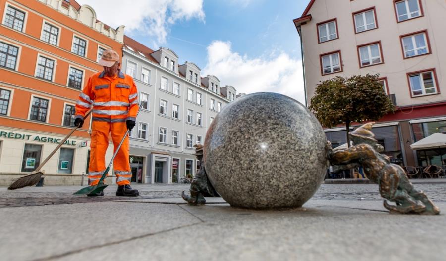 Wrocław. FBSerwis dalej dba o Stare Miasto i Krzyki Wrocław. FBSerwis dalej dba o Stare Miasto i Krzyki