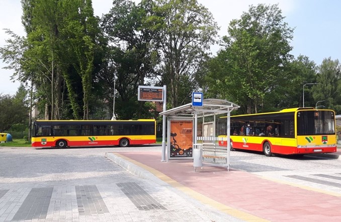 Wałbrzych nie zaskakuje i unieważnia przetarg na przewozy