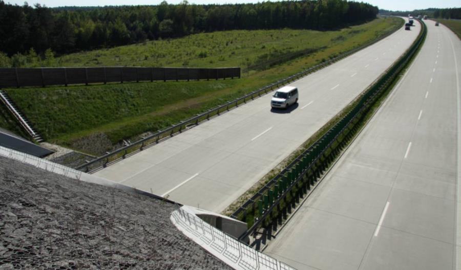 Ruch na drogach w dobie koronawirusa mniejszy nawet o 63 proc. Ruch na drogach w dobie koronawirusa mniejszy nawet o 63 proc.