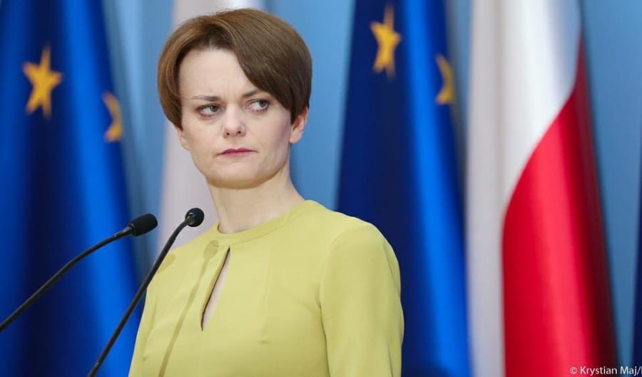 Emilewicz: Odblokowanie KIO i zmiany w PZP. Kolejna odsłona tarczy w tym tygodniu Emilewicz: Odblokowanie KIO i zmiany w PZP. Kolejna odsłona tarczy w tym tygodniu