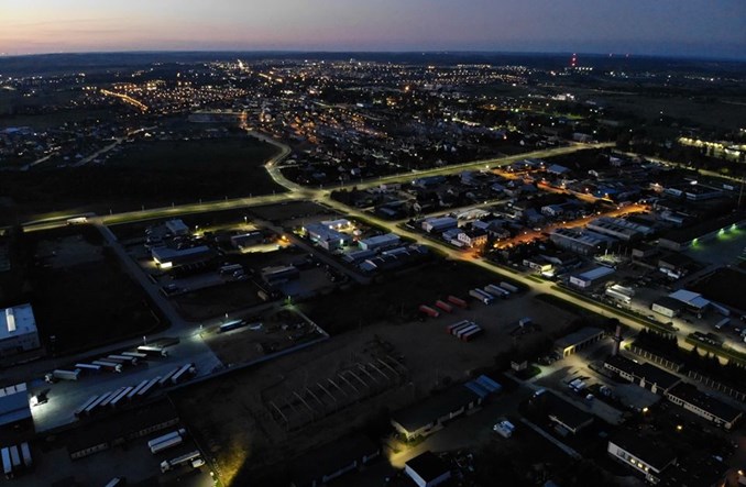 Miasta szukają oszczędności. Gaszą uliczne latarnie