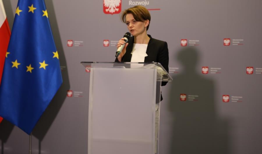 Emilewicz: Istotne zmiany dla budownictwa w kolejnej odsłonie tarczy Emilewicz: Istotne zmiany dla budownictwa w kolejnej odsłonie tarczy