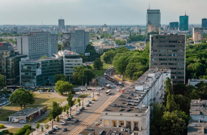 Część Polaków po epidemii zamieni autobus na samochód