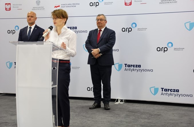 MR: 1,7 mld zł na pomoc dla firm transportowych i MŚP