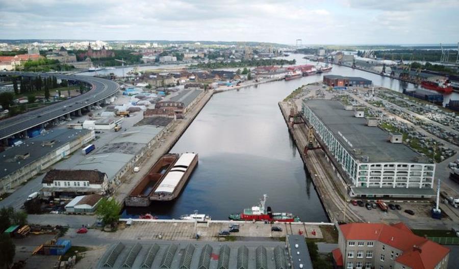 Port Szczecin. Odnowią plac do składowania towarów Port Szczecin. Odnowią plac do składowania towarów