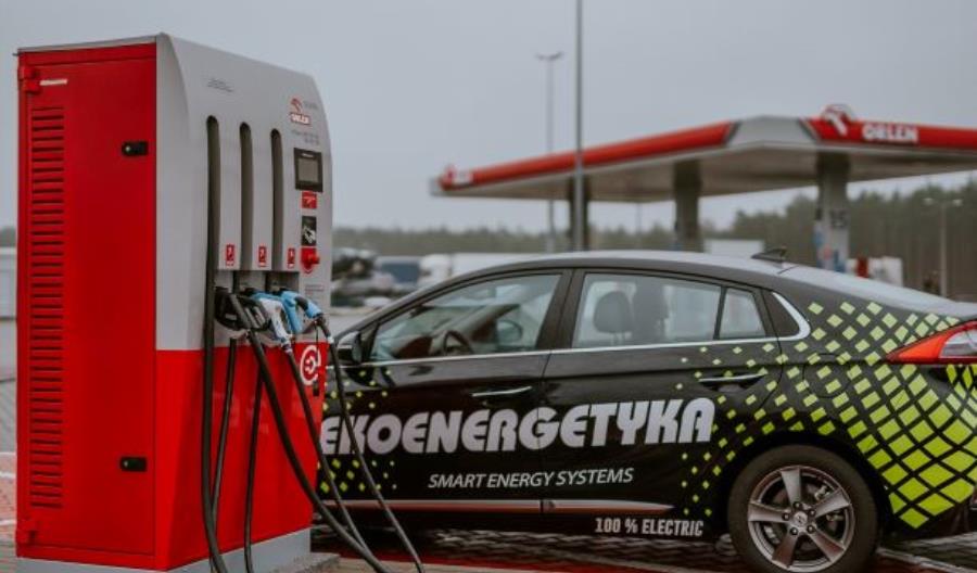 Ekoenergetyka-Polska dostarczyła stacje ładowania do 30 stacji PKN Orlen Ekoenergetyka-Polska dostarczyła stacje ładowania do 30 stacji PKN Orlen