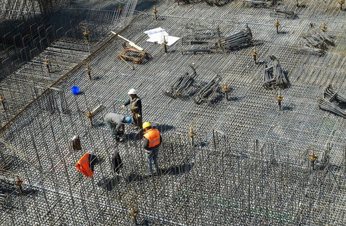 Budownictwo drogowe i kolejowe w lepszej sytuacji niż inne sektory. Trzeba trzymać obrany kurs