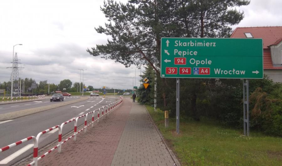 W Brzegu na ul. Włościańskiej stanie ekran akustyczny W Brzegu na ul. Włościańskiej stanie ekran akustyczny
