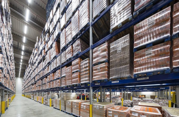 Połowę inwestycji w Polsce przyciąga rynek magazynowy 