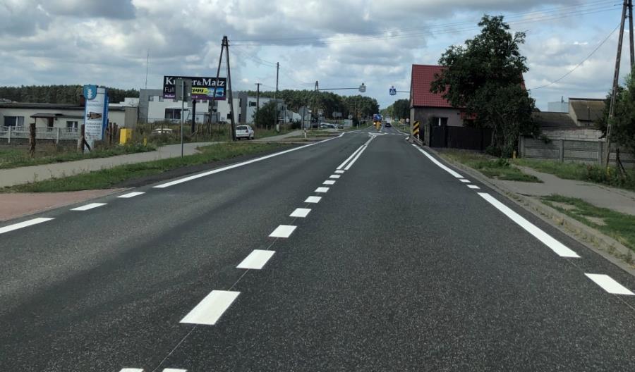 Wielkopolska. DK-32 z nową nawierzchnią Wielkopolska. DK-32 z nową nawierzchnią