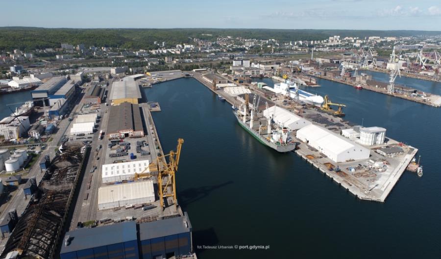 Port Gdynia przygotowuje się do rozbudowy terminala ro-ro Port Gdynia przygotowuje się do rozbudowy terminala ro-ro