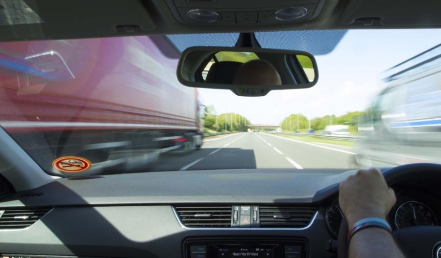 Transport ciężarowy w Polsce na razie jest odporny na COVID-19. Co będzie z opłatami za drogi? Transport ciężarowy w Polsce na razie jest odporny na COVID-19. Co będzie z opłatami za drogi?