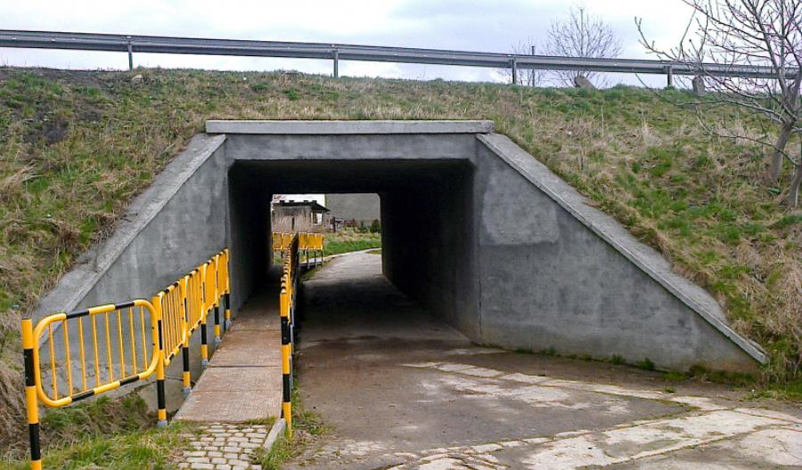 Śląskie. Remont mostu w ciągu DK-45 w Rudniku Śląskie. Remont mostu w ciągu DK-45 w Rudniku