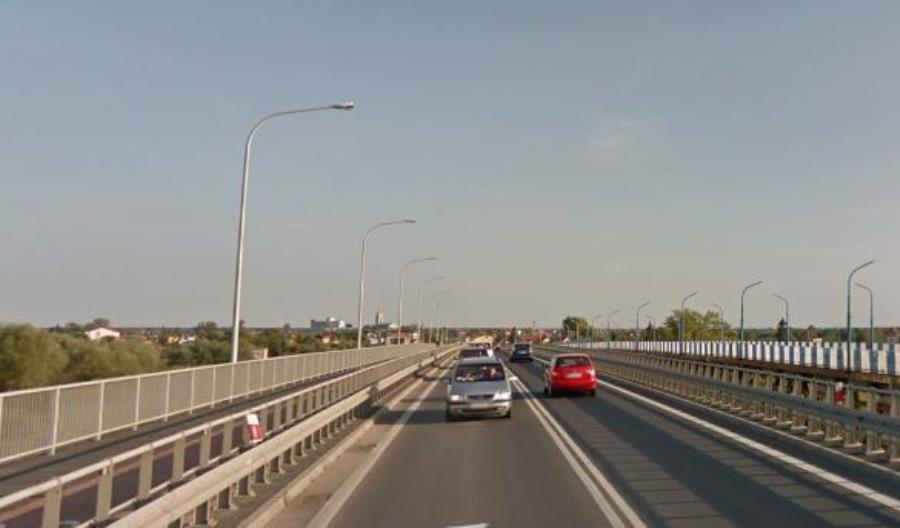 Dwunastu wykonawców zainteresowanych rozbudową mostu w Sandomierzu Dwunastu wykonawców zainteresowanych rozbudową mostu w Sandomierzu