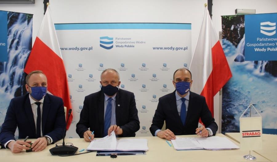 Strabag wzmocni nadodrzańskie wały przeciwpowodziowe w Brzegu Dolnym Strabag wzmocni nadodrzańskie wały przeciwpowodziowe w Brzegu Dolnym