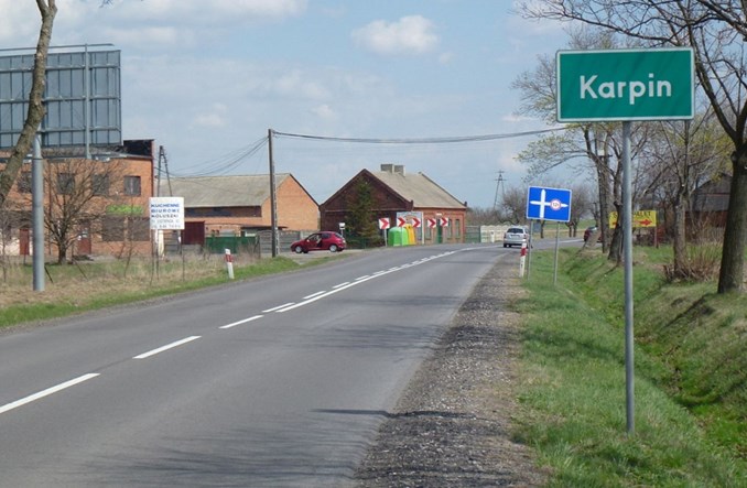 Łódzkie: Kończy się remont jednego odcinka DW-713, rozpoczyna – kolejnego