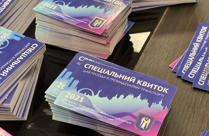 Kijów: Transport publiczny tylko ze specjalną przepustką