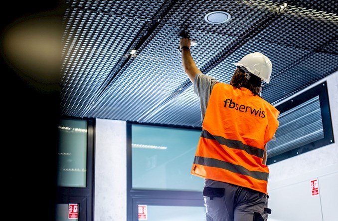 FBSerwis ma spory kontrakt dotyczący sieci handlowej