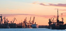 Port Gdynia zamyka półrocze wzrostem przeładunków 