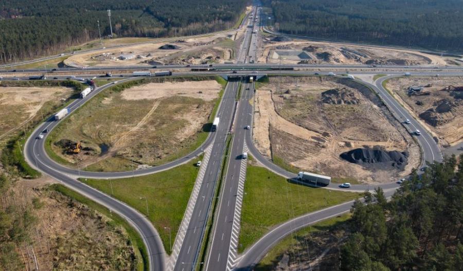 Przetargi na poszerzenie A2 oraz obwodnicę Szczecina czekają na decyzję finansową Przetargi na poszerzenie A2 oraz obwodnicę Szczecina czekają na decyzję finansową